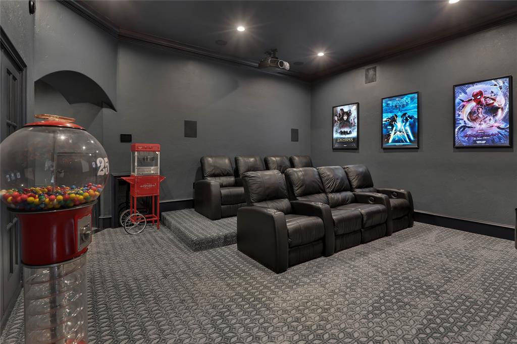 Kings Lake - Residential