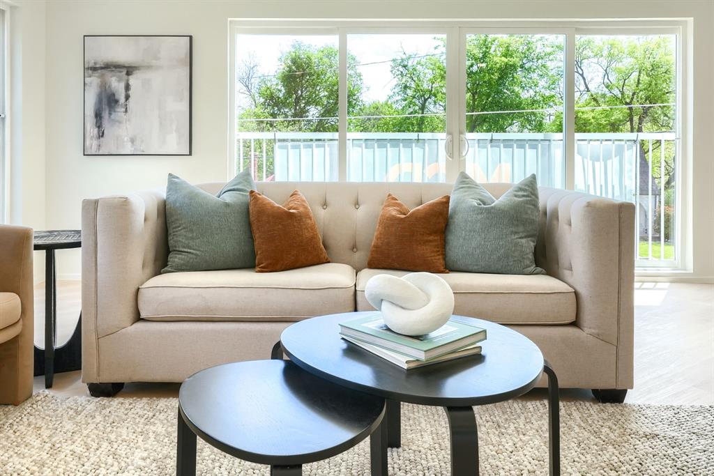 Munger C H Lindell St Dedication - Residential