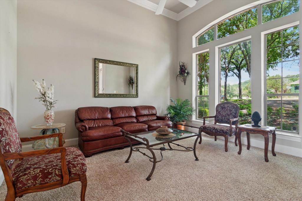 2202 Southern Oaks Drive