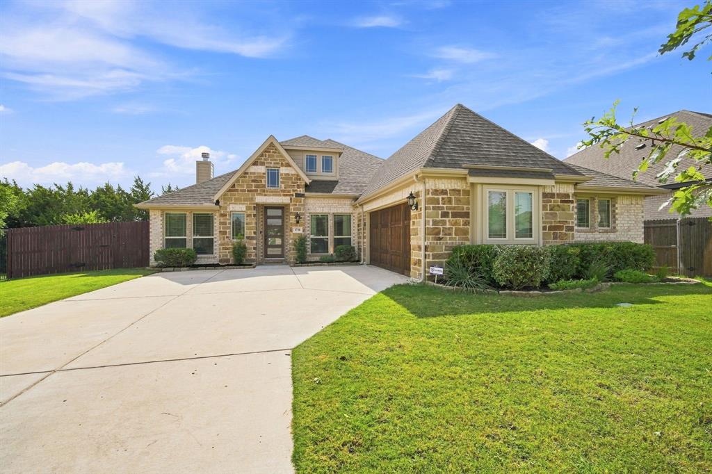 1738 Summer Lane