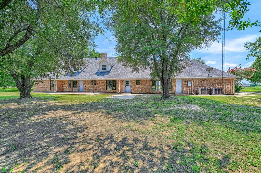 1101 Brooks Lane