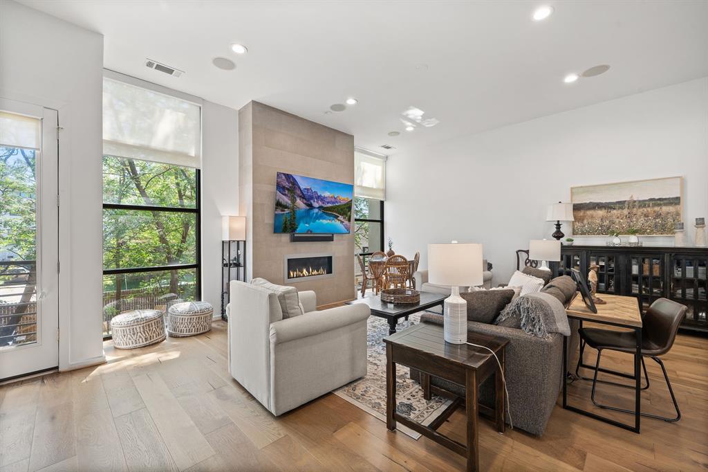 Levingston Place Condo - Residential