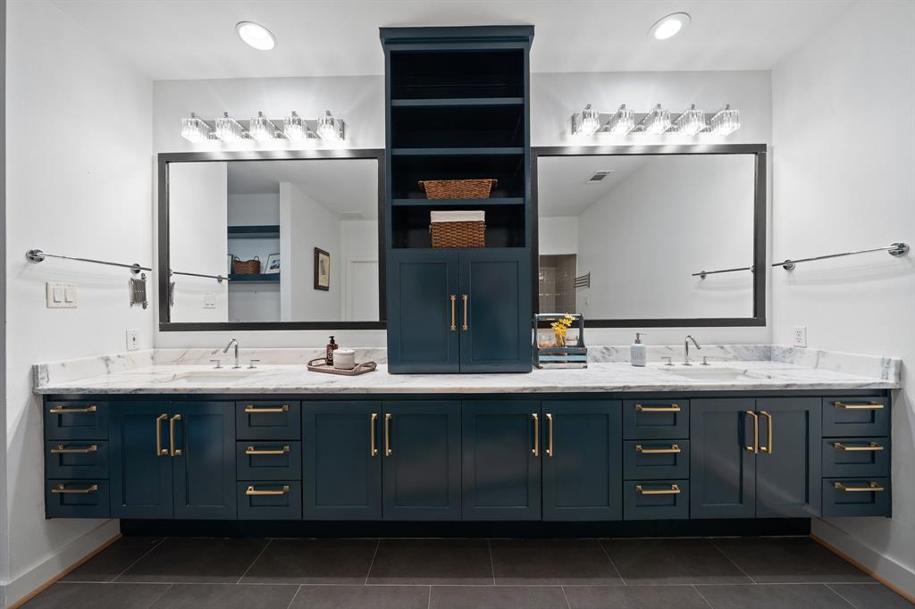 Levingston Place Condo - Residential