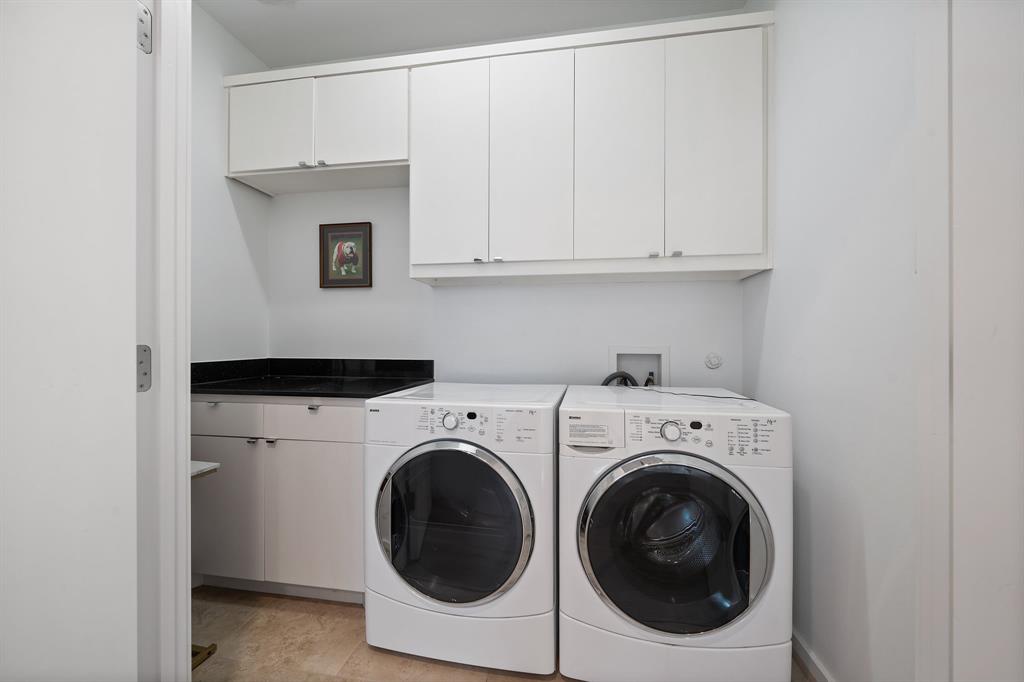 Levingston Place Condo - Residential