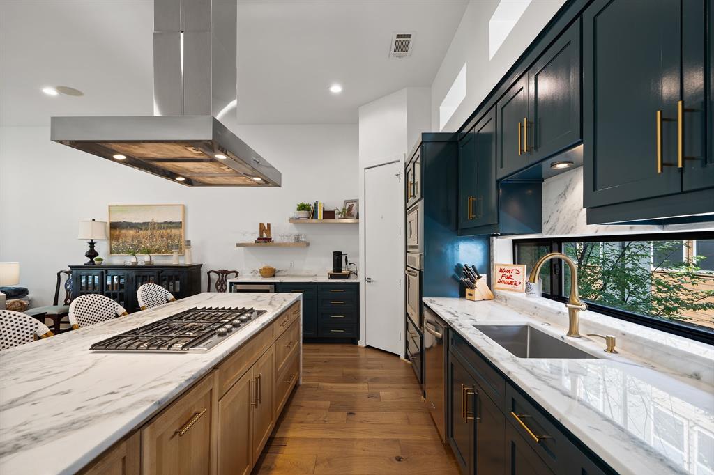 Levingston Place Condo - Residential