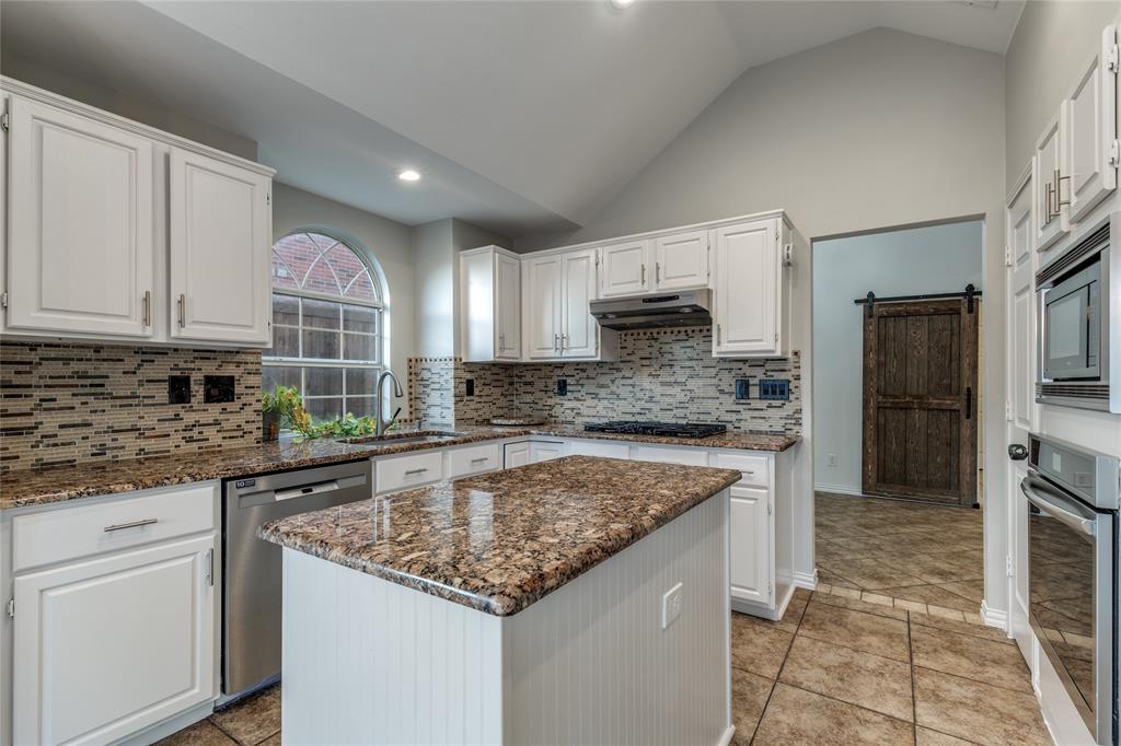 25 Cimarron Drive