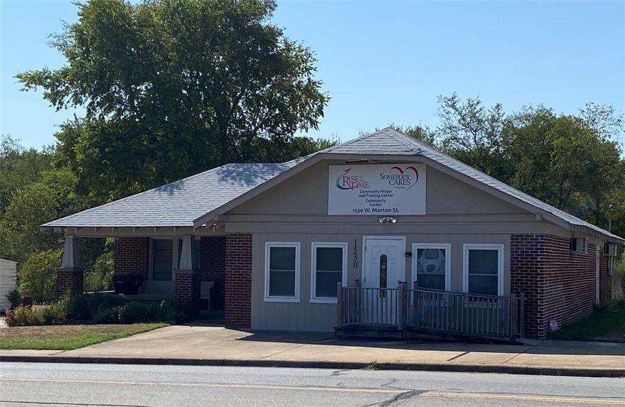 Prime Commercial Opportunity in Growing Denison

Position your business for success in one of North Texas’ fastest-growing communities. This historic commercial building is located along a main Denison thoroughfare, offering excellent visibility and consistent traffic exposure. Suitable for retail, professional offices, or service-based use.

The adjoining suite is occupied by the new Liberty Tax Service office, adding built-in foot traffic and reinforcing the area as a hub for established businesses. Denison serves as a gateway to Lake Texoma and is experiencing significant residential growth, with thousands of new homes under construction.

Major employers such as TI and GlobalWafers are expanding nearby, driving increased demand for services, retail, and office space. This location offers a strong opportunity to capitalize on Denison’s ongoing economic and population growth.