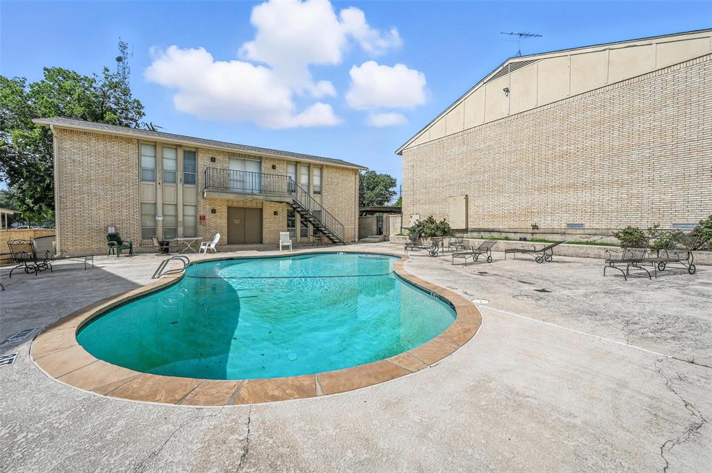 Terrace Condo - Residential Lease