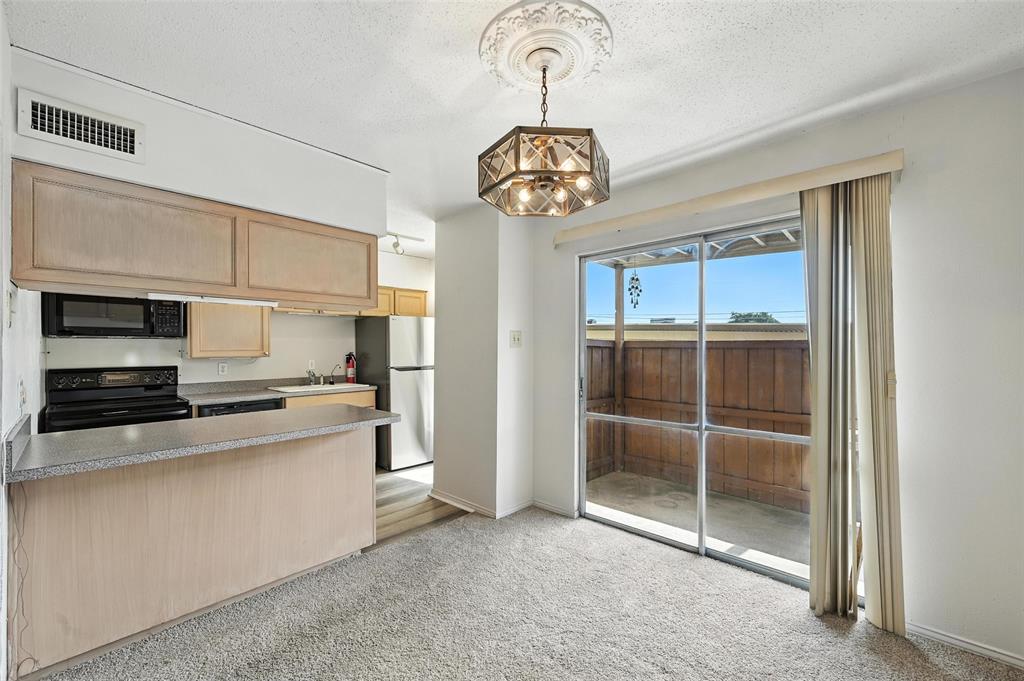 Terrace Condo - Residential Lease