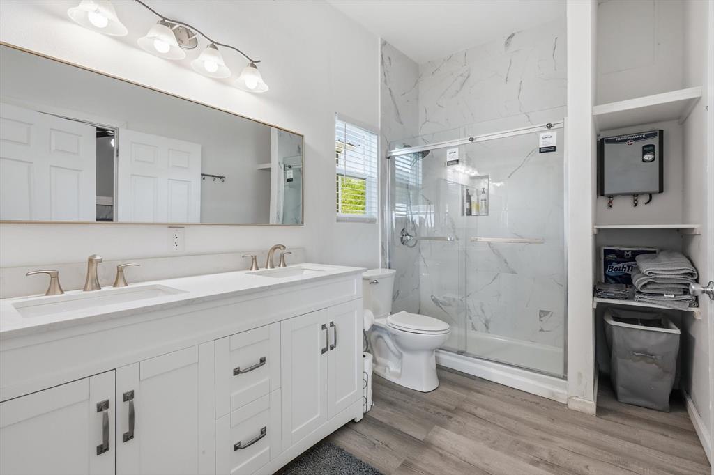 Runaway Bay - Residential