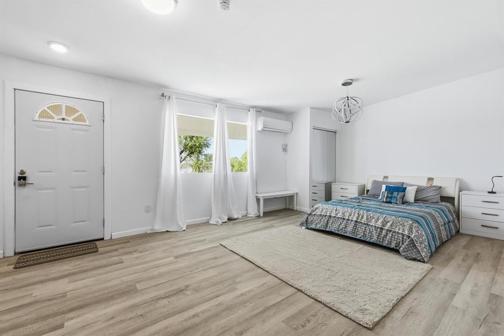 Runaway Bay - Residential