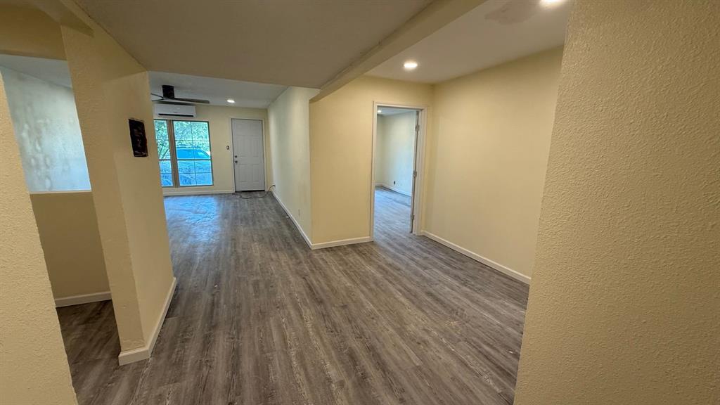 5065 Ridglea Lane 1009
