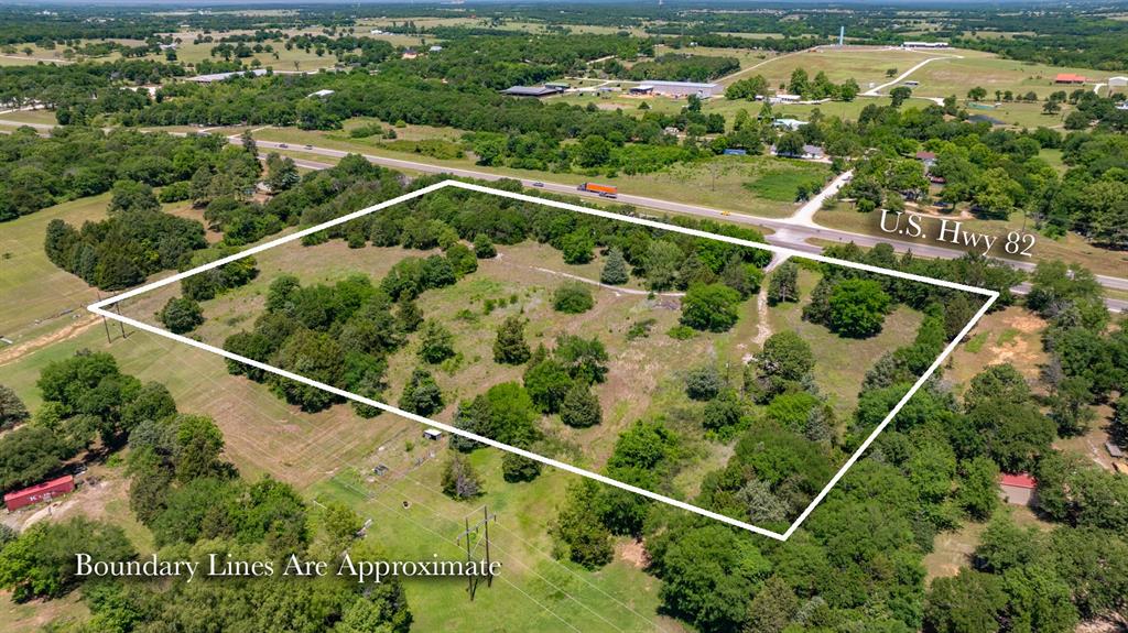 8646 S Highway 82