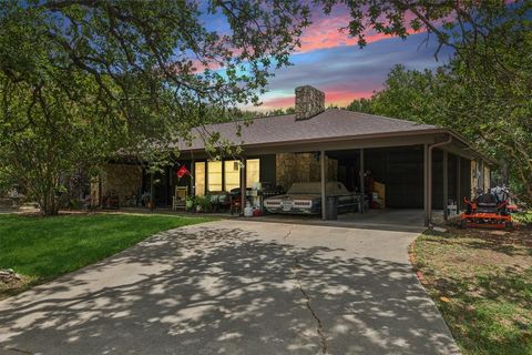 A home in Granbury