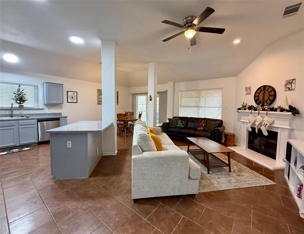 Fairview West Ph 3 - Residential Lease