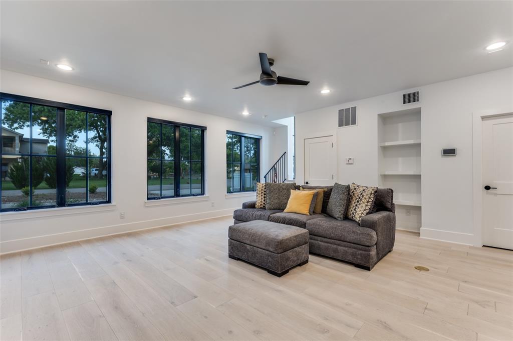 Red Bud Point - Residential