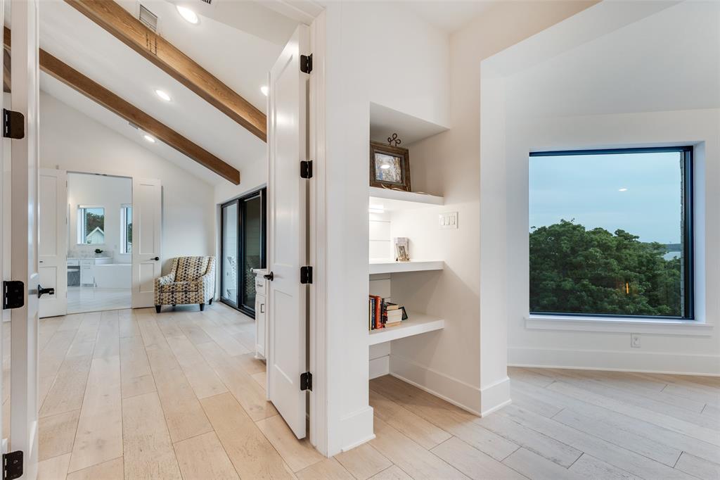 Red Bud Point - Residential