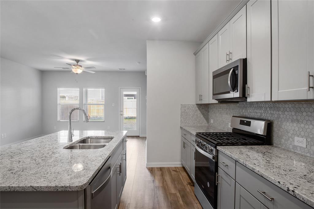 Briarwood Hills - Residential Lease