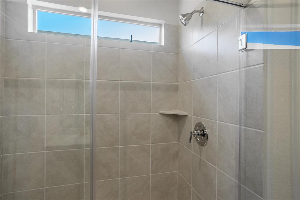 Briarwood Hills - Residential Lease