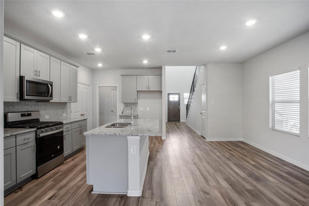 Briarwood Hills - Residential Lease