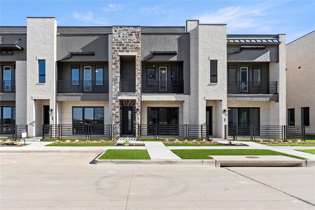1231 Doris May Dr Drive