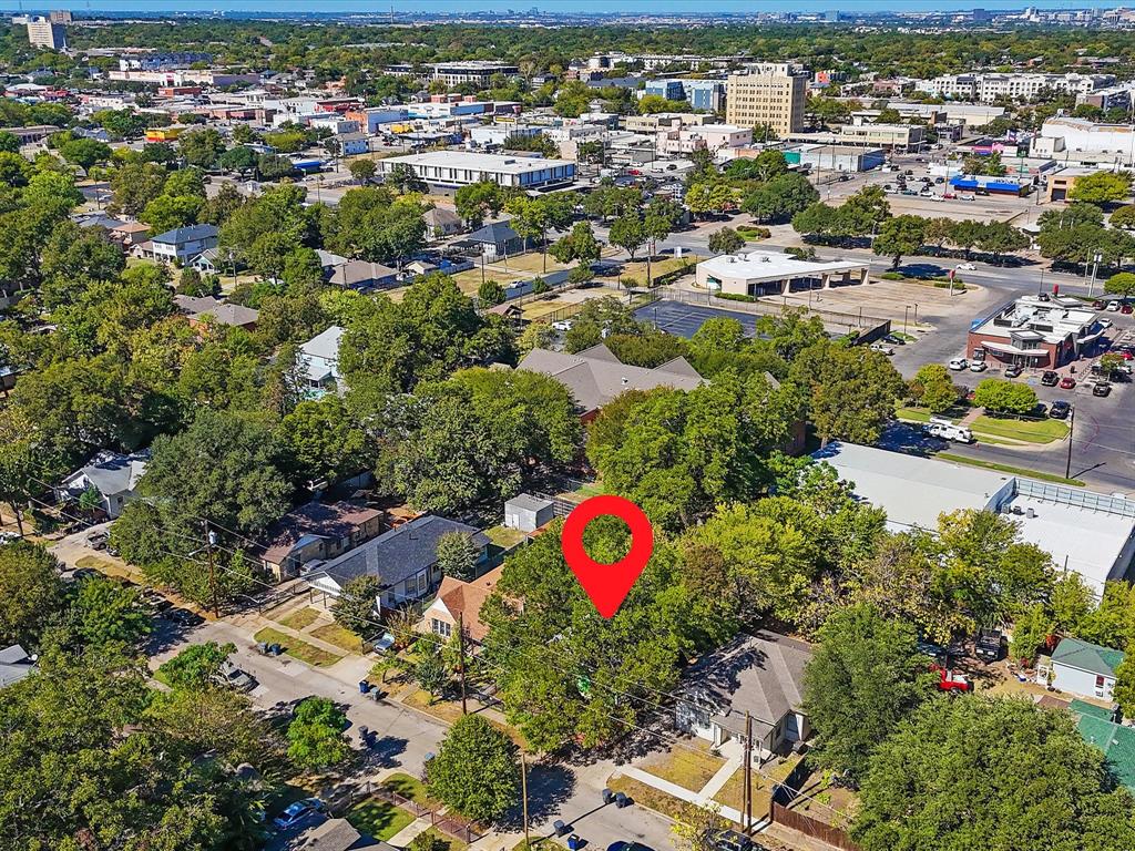 213 W Brooklyn Avenue