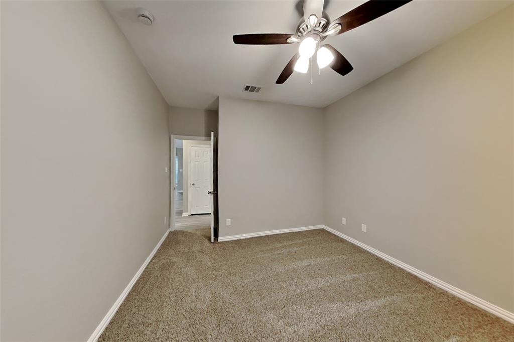 Lakewood Pointe - Residential Lease