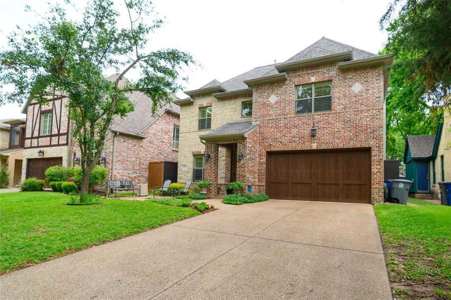 ***MOVE IN READY,*** Newly remodeled Kitchen with QUARTZ counter tops, Kohler plumbing fixtures , stainless steel deep sink, lighting fixtures, cabinet paint, and hardware. Freshly Updated paint on trim, walls and ceilings. Blanchard custom built home in the heart of Lakewood! Walk to restaurants and bike to White Rock Lake. Open floorplan with hardwood floors, crown moldings. Spacious upstairs master suite with dual vanities & generous walk-in closet, game & media room with wet bar. Professionally installed Alarm, Camera, Rachio Sprinkler and Control 4 Home Automation systems with control at the tip of your fingers for your whole home, TOO many upgrades to list! New fence, exterior paint, and Generac whole house generator installed in 2021. Covered and screened patio with large treed back yard – Must see!