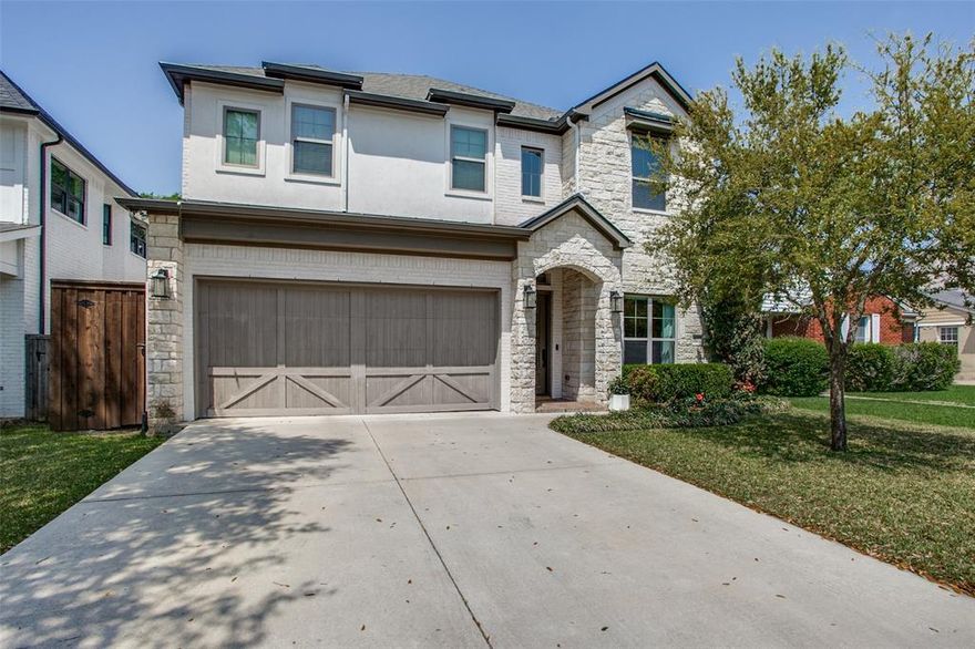 Located in highly desired Briarwood, this beautiful transitional home was built in 2015 and is filled with natural light and high end finishes.  

The thoughtful floor plan is perfect for family living and entertaining, seamlessly connecting indoor and outdoor living spaces.  Downstairs, you will find a beautiful kitchen with walk in pantry and butler pantry that opens to a light filled family room, study, formal dining and a bar with wine storage.  Downstairs primary bedroom with gorgeous bathroom and a large closet that opens to the laundry.  

The backyard offers a wonderful covered patio and a spacious yard.    

Upstairs, you’ll find three secondary bedrooms all with en suite bathrooms and walk in closets.  Additionally, there is a large game room with a wet bar and lots of storage!  

This home is not to be missed.
