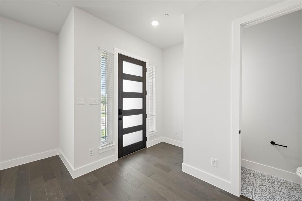 The Abbey at Mercer Crossing - Residential