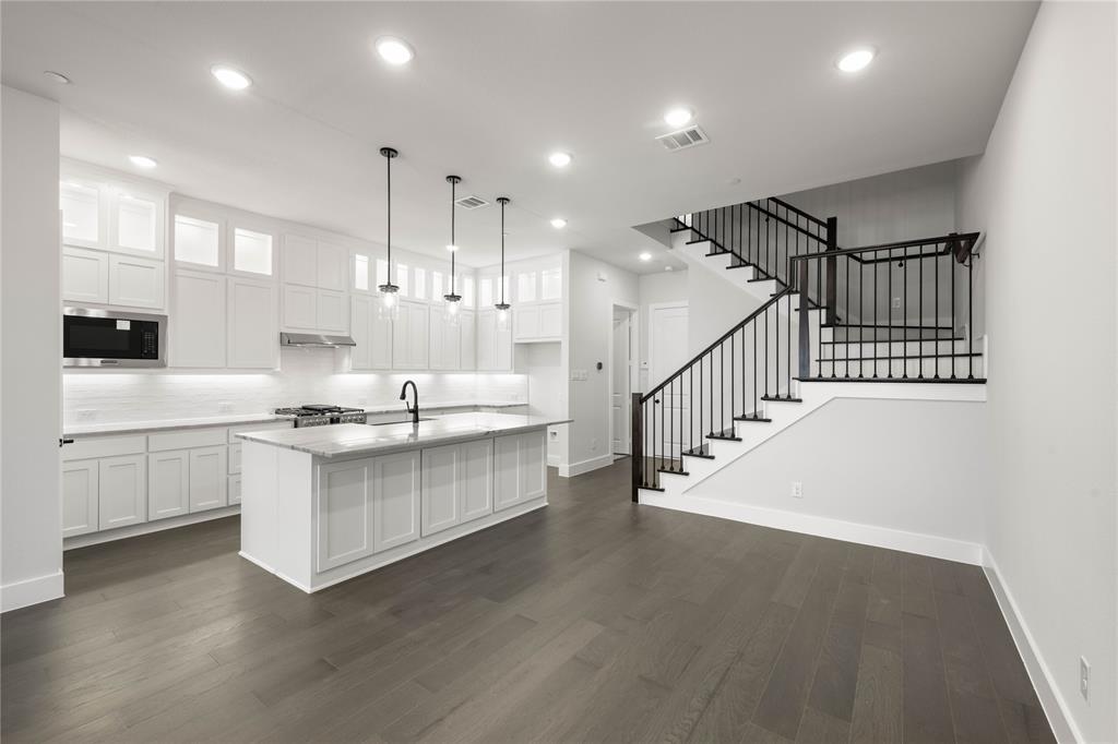 The Abbey at Mercer Crossing - Residential