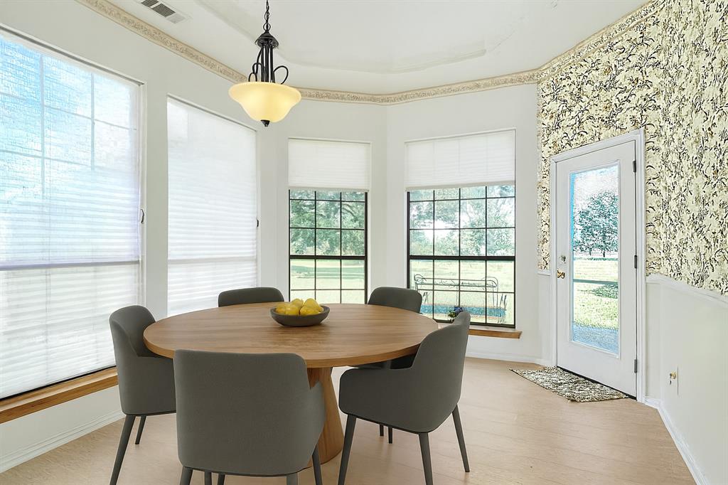 Club Manor - Residential