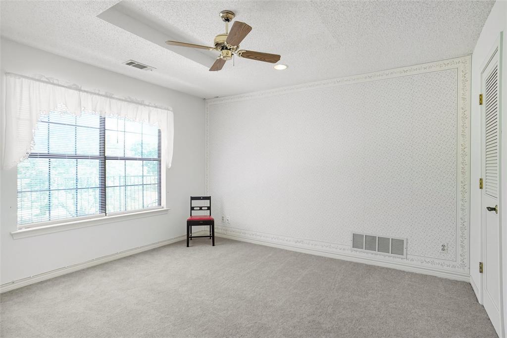 Club Manor - Residential