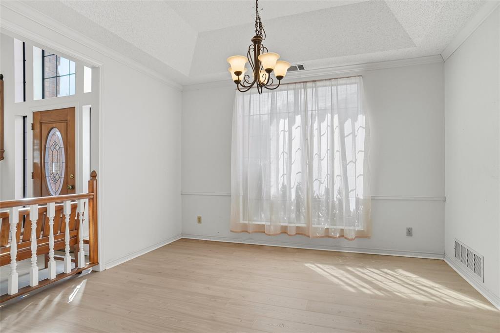 Club Manor - Residential