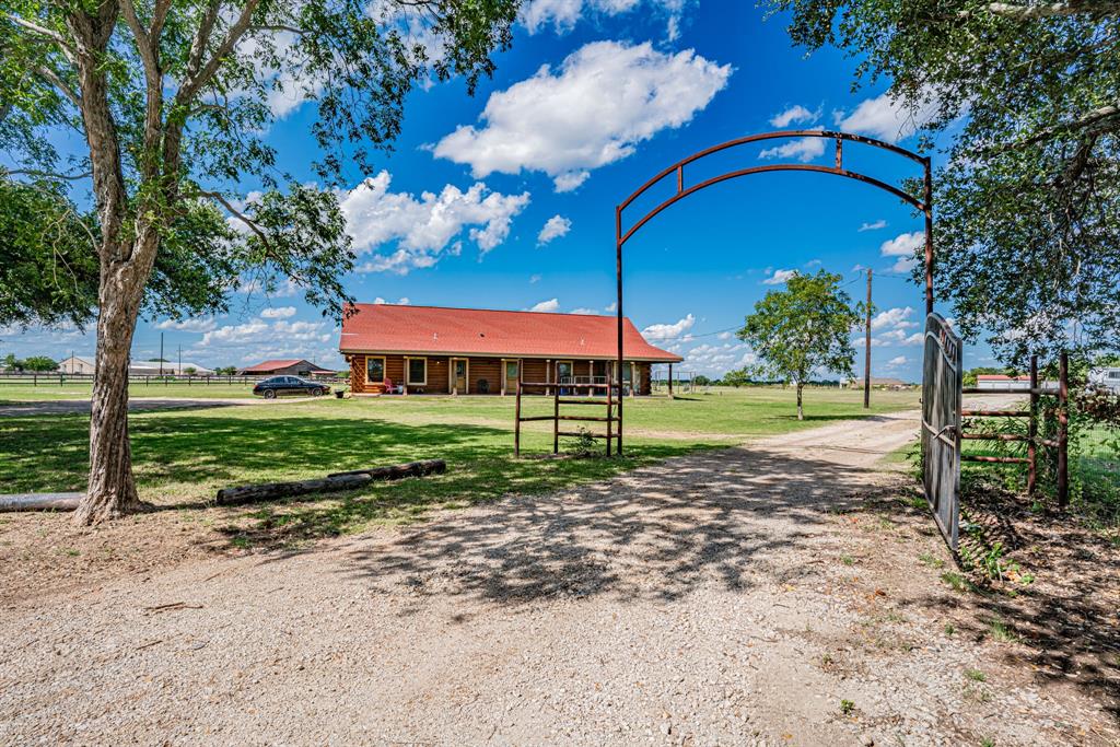 View Granbury, TX 76048 land