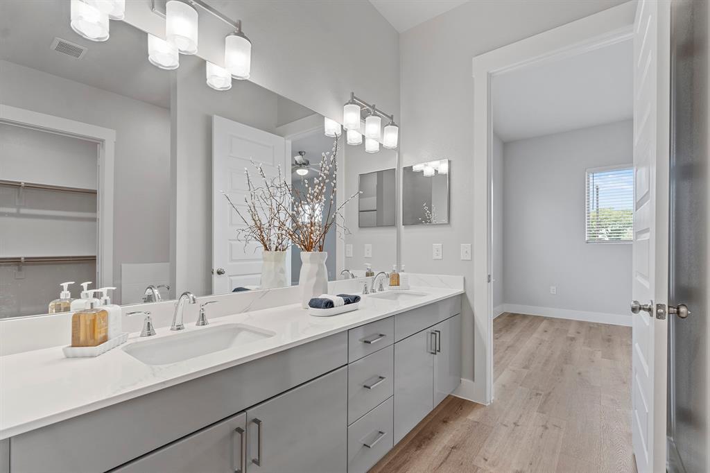 Mansions Prosper - Residential Lease