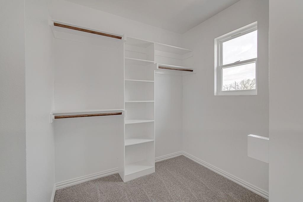 Hyde Jennings - Residential Income