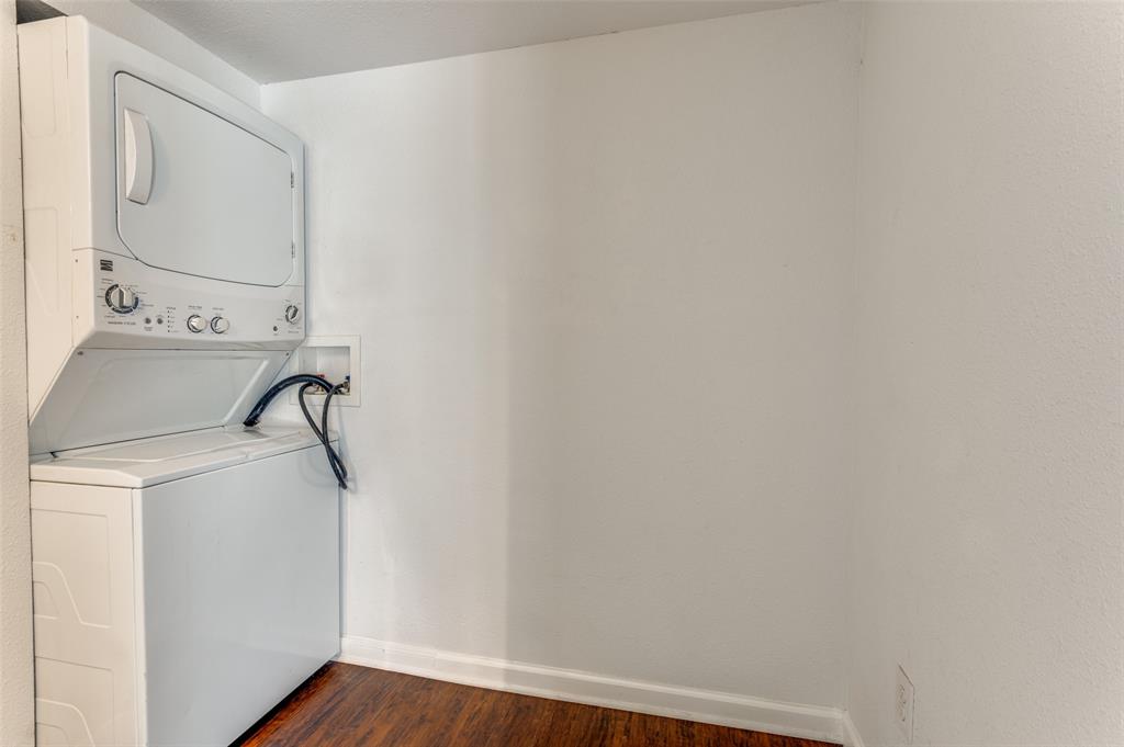 Park Lane Twnhms Ph 02 - Residential