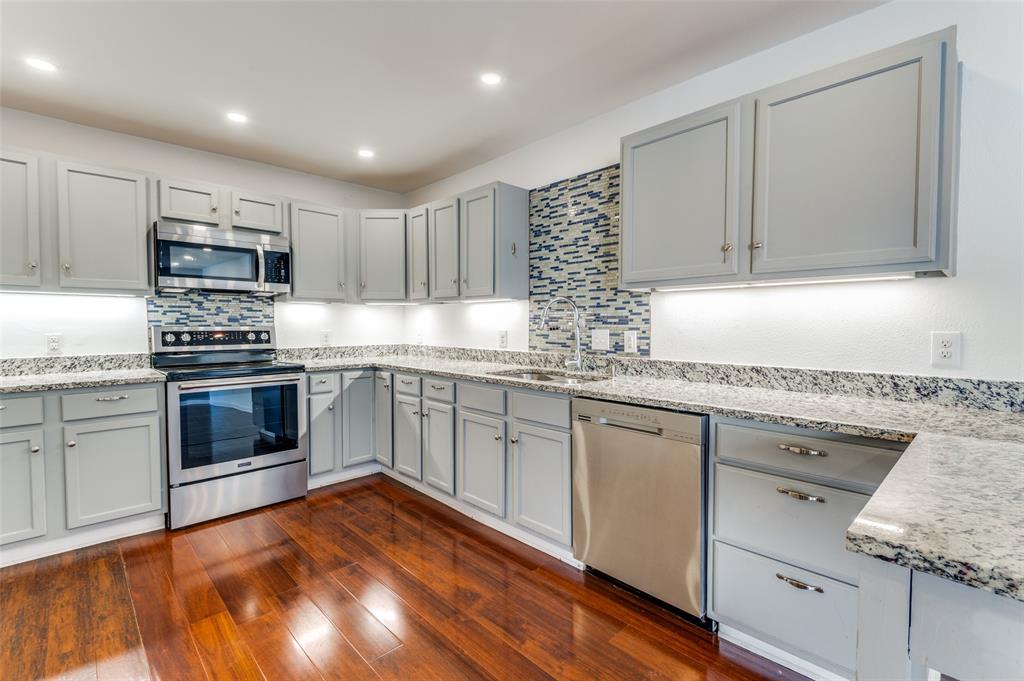 Park Lane Twnhms Ph 02 - Residential