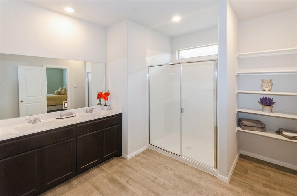 Chapel Crk - Residential