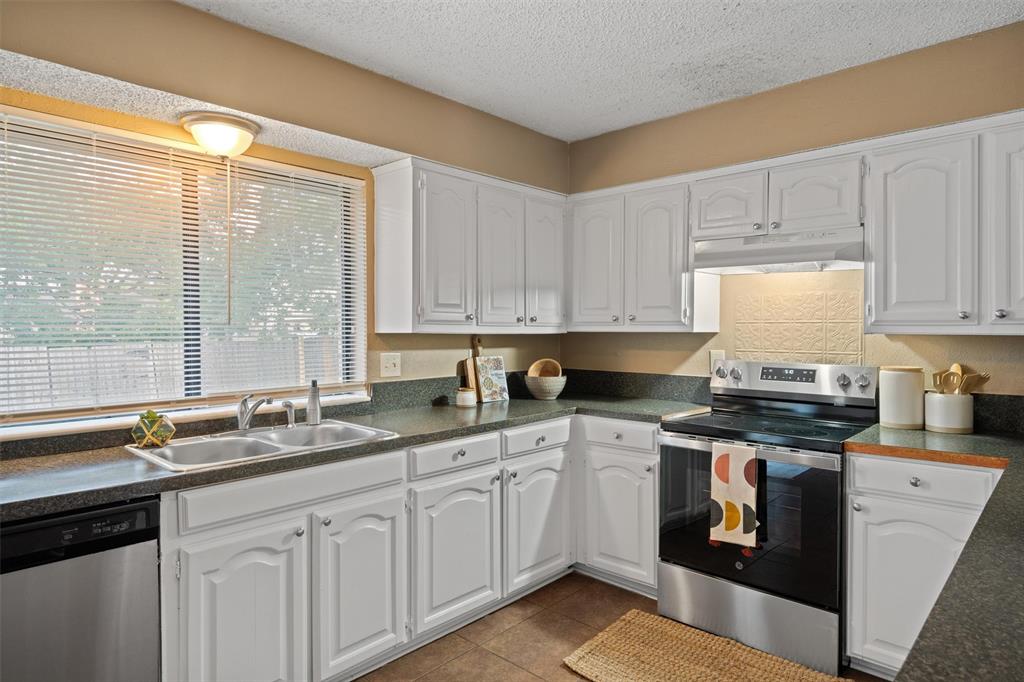 La Prada 01 - Residential