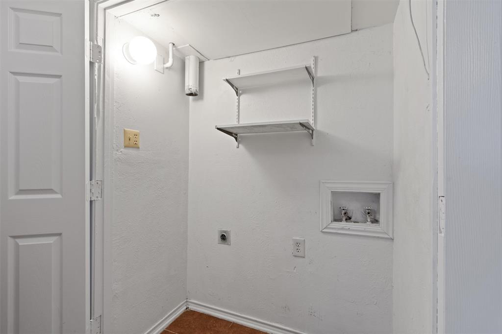 La Prada 01 - Residential