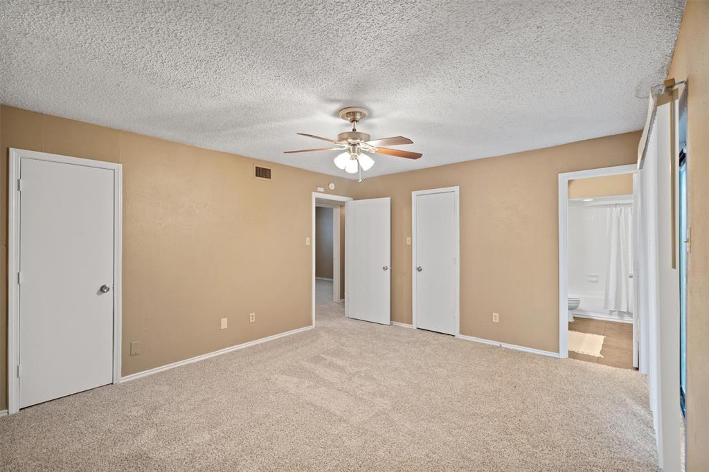 La Prada 01 - Residential