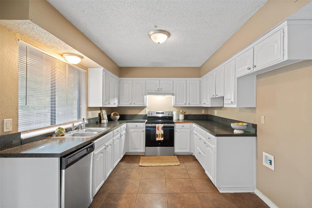 La Prada 01 - Residential