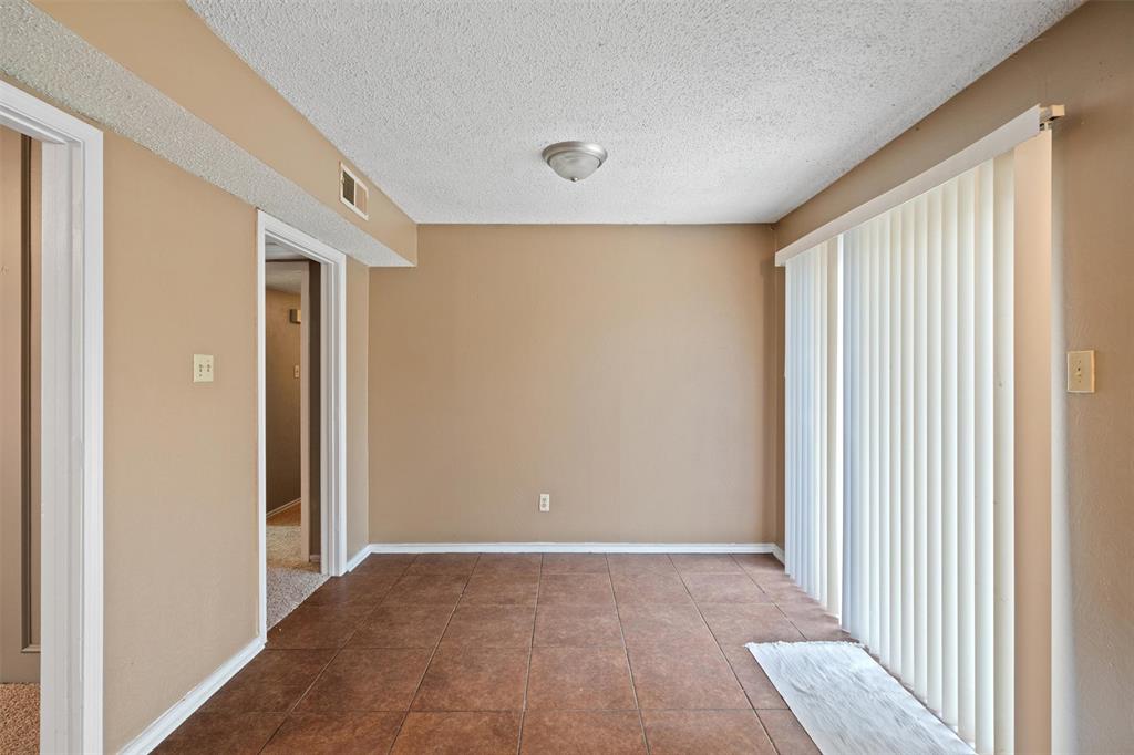 La Prada 01 - Residential