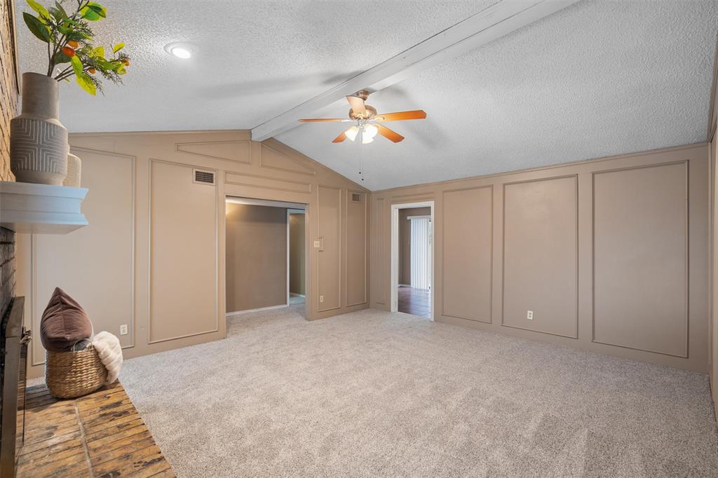 La Prada 01 - Residential