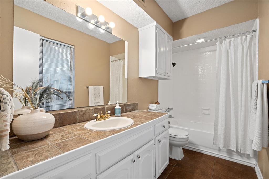 La Prada 01 - Residential