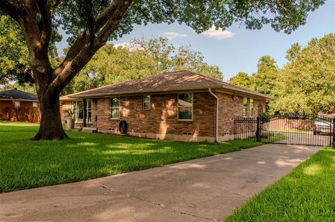 A home in DeSoto