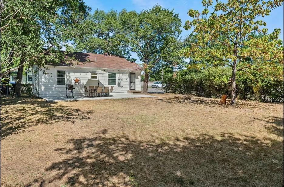 ROSE & YATES ADDITION Block 2 Lot 1 - Residential