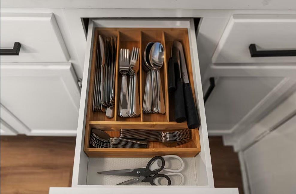 ROSE & YATES ADDITION Block 2 Lot 1 - Residential